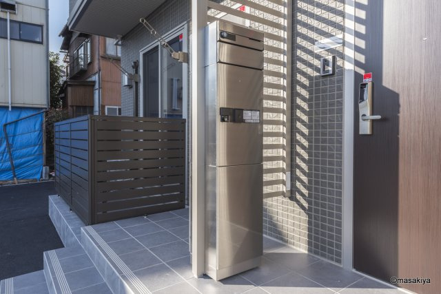 イストワール宇木のエントランス