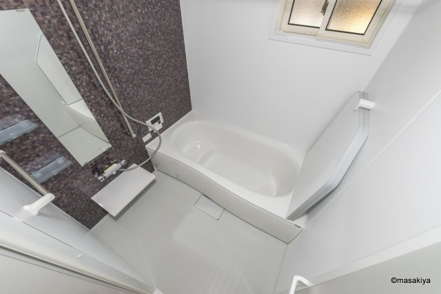 イストワール宇木の浴室