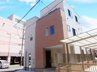 【外観】 | 平日・休日問わずご案内可能です！
お気軽にお問い合わせ下さい☆