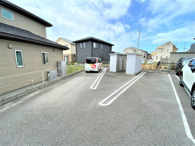 エコタウン常滑の駐車場