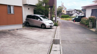 【前面道路含む現地写真】