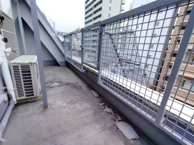 ヒルハウス元町のバルコニー