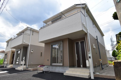 【外観】 | 小平市栄町第3　1号棟 | 太陽の恩恵を存分に受けられる邸宅。住まうご家族の心地よさを最優先した意匠をご体感下さい。