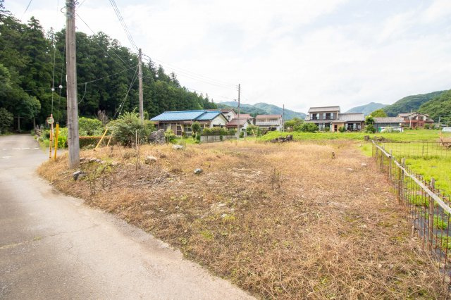 足利市名草中町の売地の外観