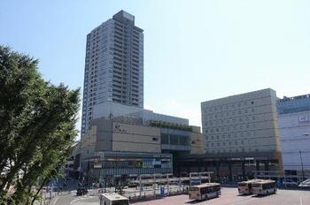 ロイヤルタワー横濱鶴見（鶴見区鶴見中央1丁目）の外観|京浜急行線「京急鶴見」駅より徒歩1分　地上31階建タワーマンション