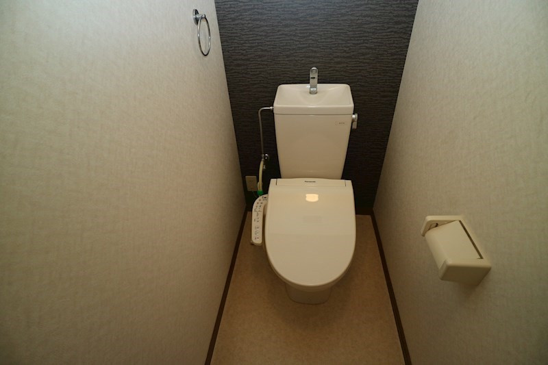 グランヴェルデ【キャッシュバック対象物件】のトイレ|清潔感のあるトイレです