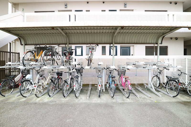 グランヴェルデ【キャッシュバック対象物件】の駐車場|駐車場があるので、車を買う予定の方も安心です