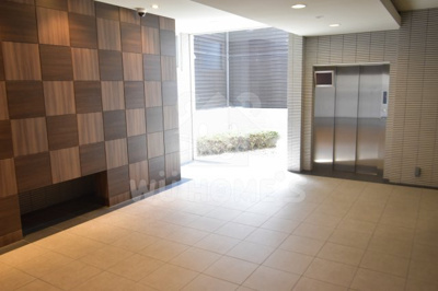 【エントランス】 | レジュールアッシュ福島CUEZ | エントランスです