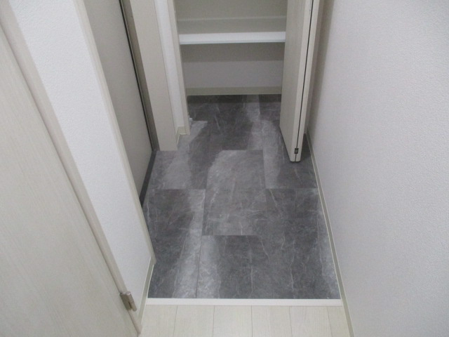 【玄関】 | クリエオーレ天下茶屋東