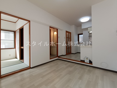 【居間・リビング】 | 東マンションII