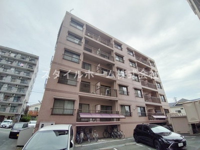 【外観】 | 東マンションII | 外はこのようになっています