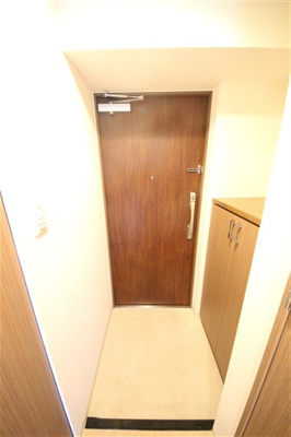 【玄関】 | ライジングコート岸里玉出駅前