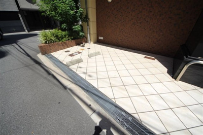 【駐車場】 | ライジングコート岸里玉出駅前