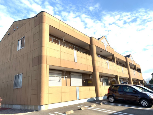 八女市高塚のアパート
