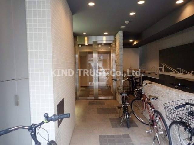 TGTのエントランス|ゆとりのあるエントランスです