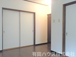 【内装】 | ファミリー四季