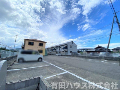 【駐車場】 | ファミリー四季