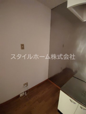 【居間・リビング】 | パークサイドハイムⅡ | ゆったり過ごせるリビングです