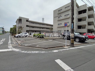 【駐車場】 | パークサイドハイムⅡ | 駐車場完備です