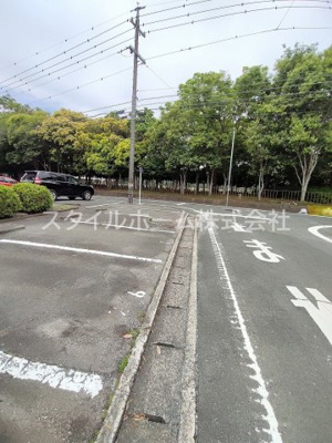 【駐車場】 | パークサイドハイムⅡ | カースペースがあります