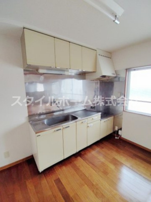 【キッチン】 | マロン・ドゥムール | きれいなキッチンです