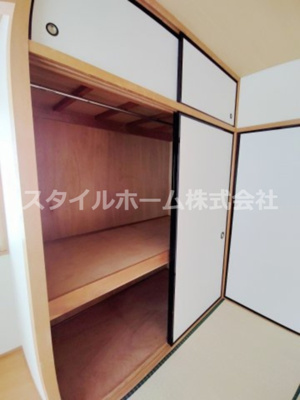 【収納】 | マロン・ドゥムール | 大きなものも収納できそうです