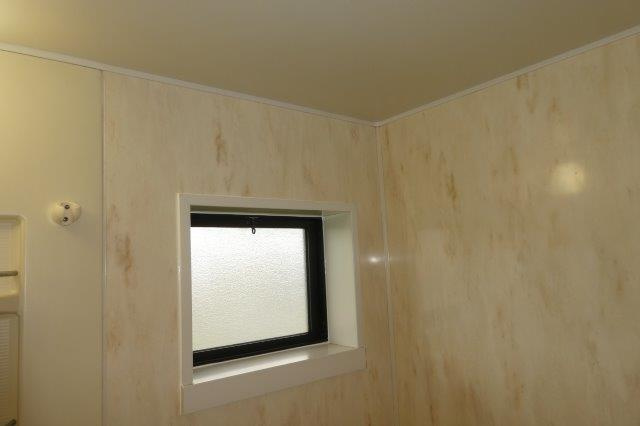 グリーンハイツAの浴室|浴室窓