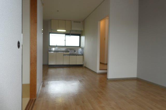 グリーンハイツAの居間・リビング