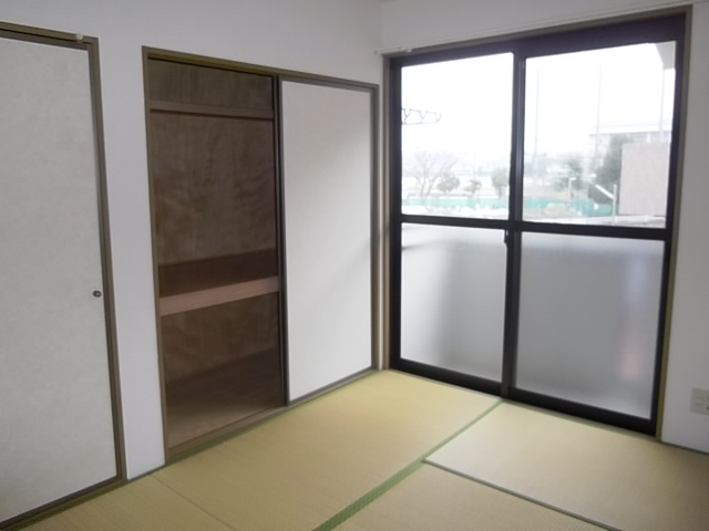 シャルマンハイツの和室