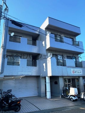 PIAZZA枚方の外観|外観もきれいです