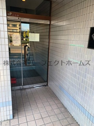 PIAZZA枚方のエントランス|毎日通るエントランスはこのようになっています