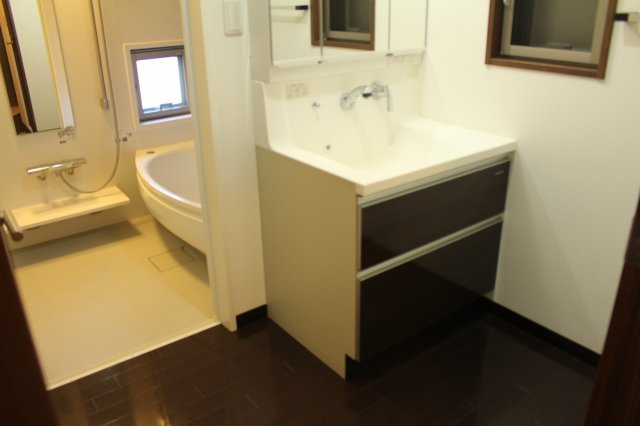 アルテマイスターグエルの洗面所