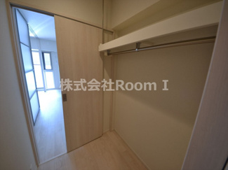 【収納】 | ＯＰＵＳ　ＲＥＳＩＤＥＮＣＥ　ＳＨＩＮＳＡＩＢＡＳＨＩ　ＳＯＵＴＨ | ウォークインクローゼットです。