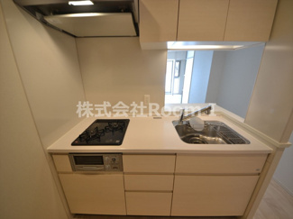 【キッチン】 | ＯＰＵＳ　ＲＥＳＩＤＥＮＣＥ　ＳＨＩＮＳＡＩＢＡＳＨＩ　ＳＯＵＴＨ | グリル付きキッチンです