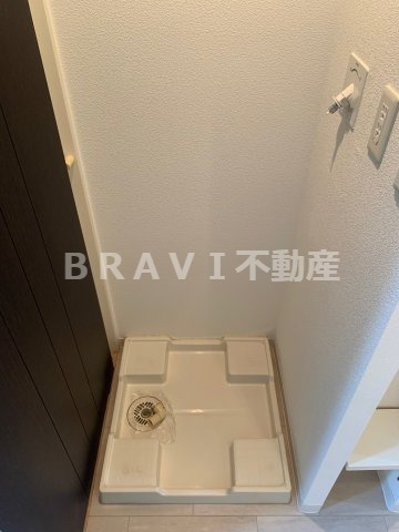 アプリーレ堺筋本町　BRAVI不動産の設備|【アプリーレ堺筋本町】洗濯パン