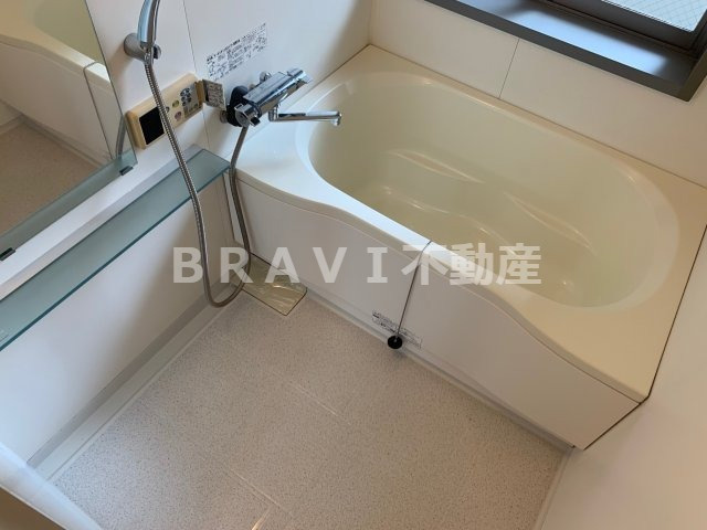 アプリーレ堺筋本町　BRAVI不動産の浴室|【アプリーレ堺筋本町】お風呂です