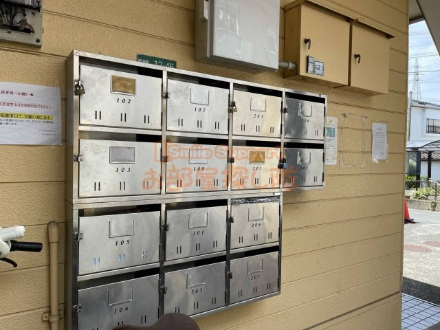 コーポアセッツ38のエントランス