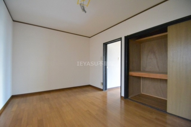 広島市西区己斐上２丁目の一戸建ての収納