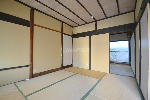 広島市西区己斐上２丁目の一戸建ての和室