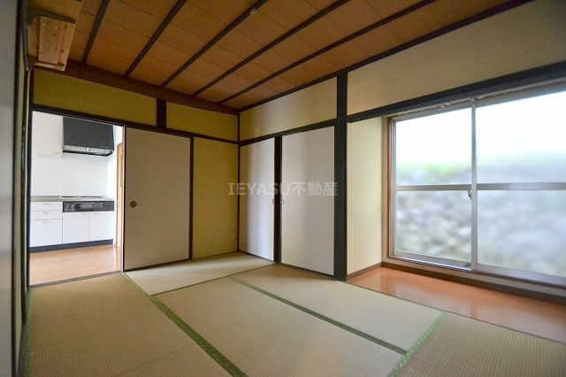 広島市西区己斐上２丁目の一戸建ての和室
