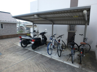 【その他共用部分】 | あざみ野グランカーサ　Ⅱ番館 | 駐輪場