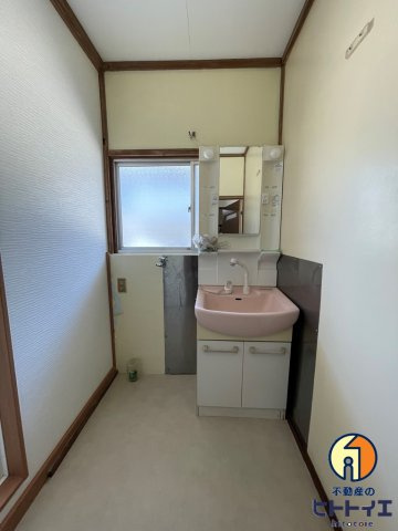 広川ゆのそアパートの洗面所