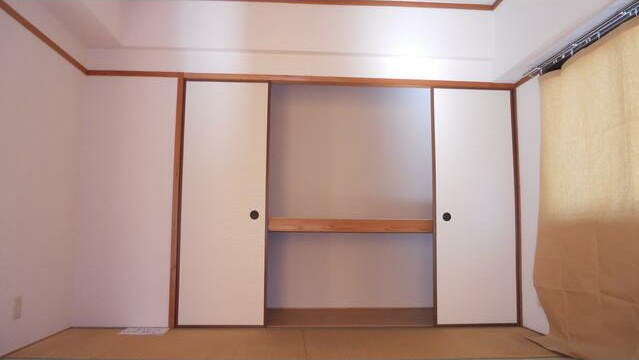 No.6山一ビルの収納|こまごまとしたものを収納できそうですね