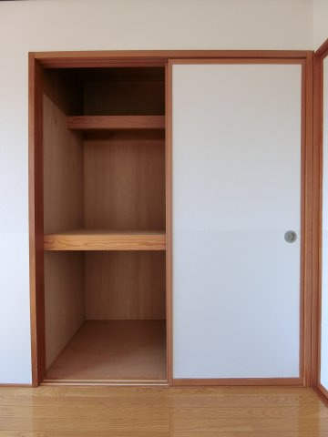 スカイホームA棟の収納
