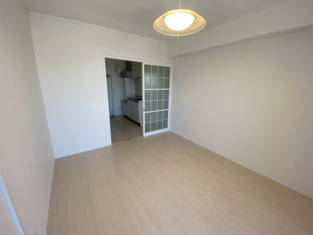 青葉MMKビルの寝室