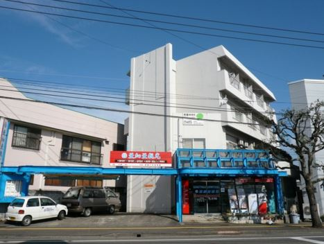 青葉MMKビルの外観
