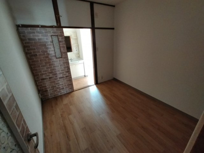  | 野崎4丁目貸家