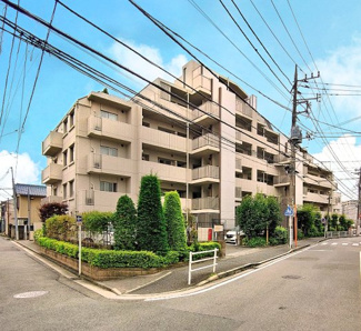 【外観】 | 総戸数３４戸、平成２１年７月築、管理人は日勤勤務につき管理体制良好です♪