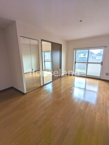 カサ・デ楠見の居間・リビング