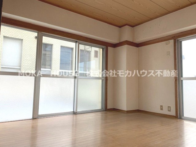 【洋室】 | あづみマンション | 洋室です